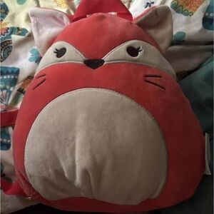 CARRY ME FIFI THE FOX SQUISHMALLOW. Plush Backpack